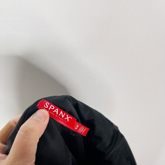 Spanx Womens Small S Black Faux Leather Leggings Nylon Dress Up Metallic - Picture 7 of 12